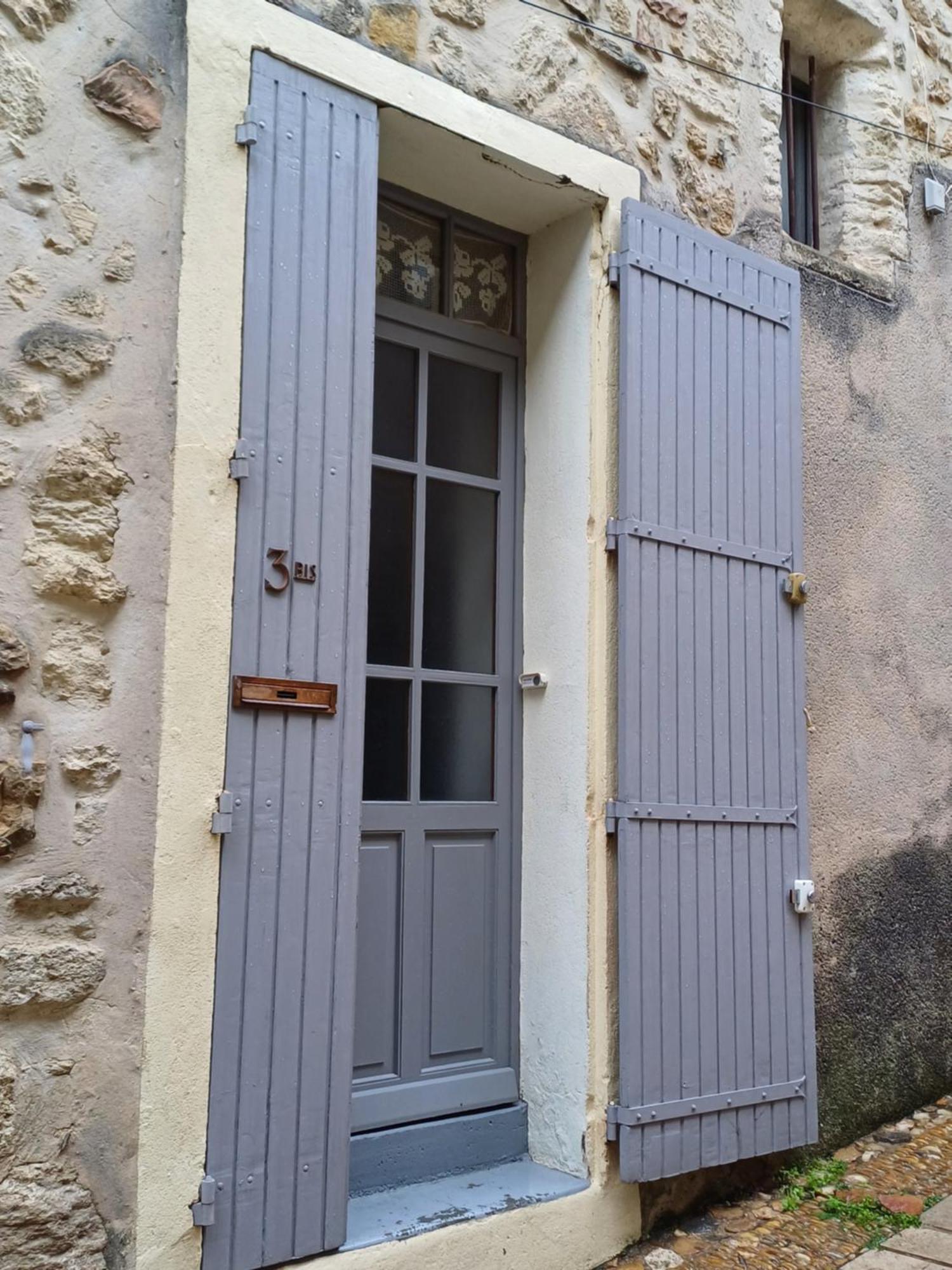 Chambre D Hotes Aramon エクステリア 写真